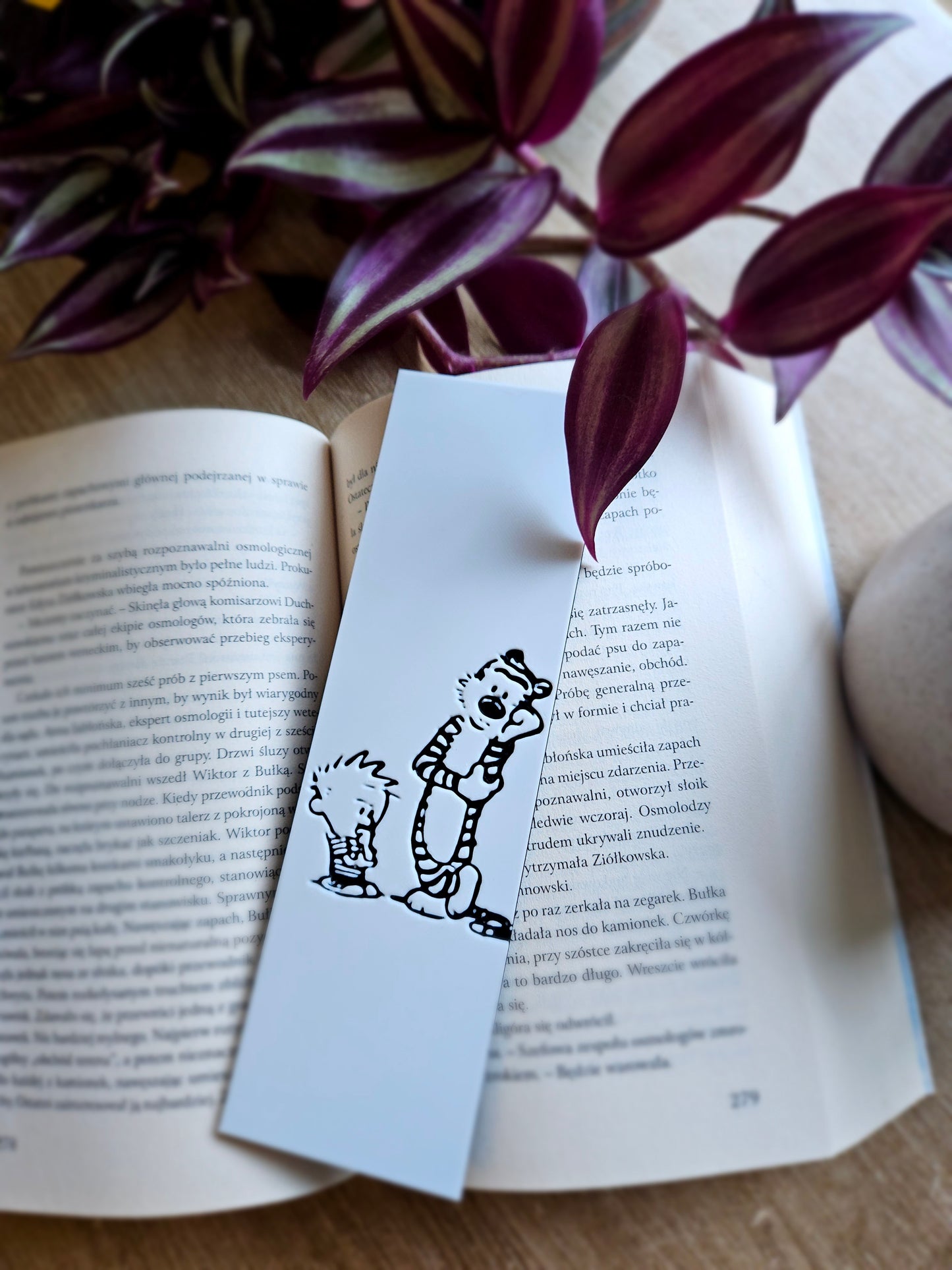 Playful Cartoon Duo Bookmark - Unique Black & White Design 3D Printed