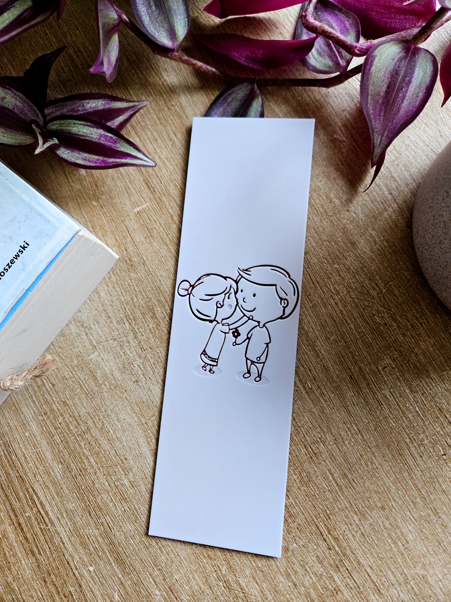 Adorable Couple Sketch Bookmark - 3D Printed Love Keepsake