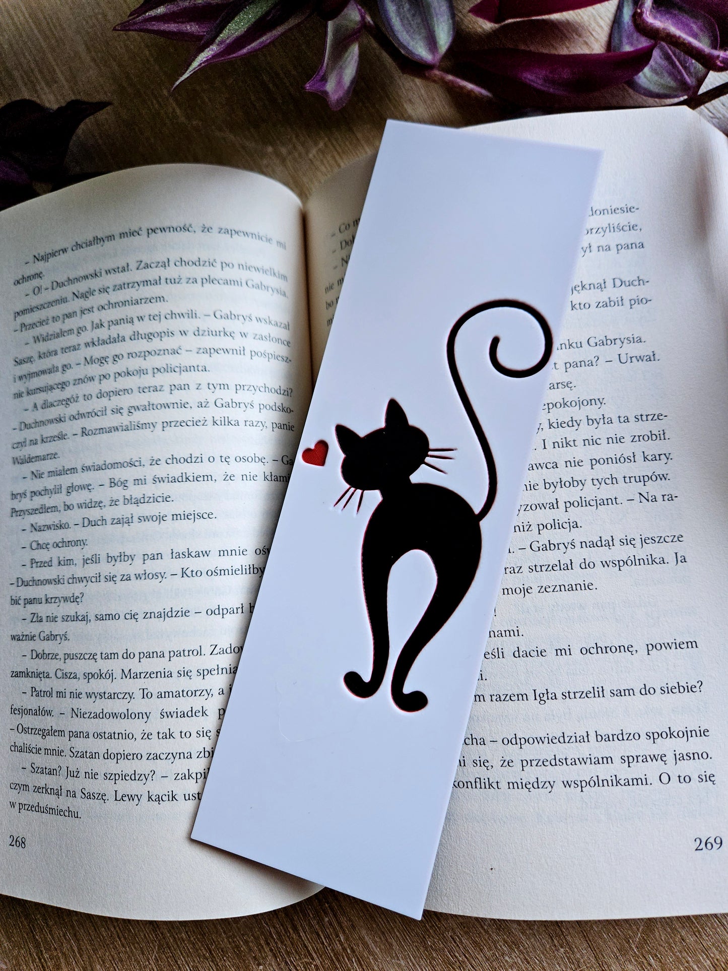 Elegant Cat 3D Printed Bookmark – Minimalist Design