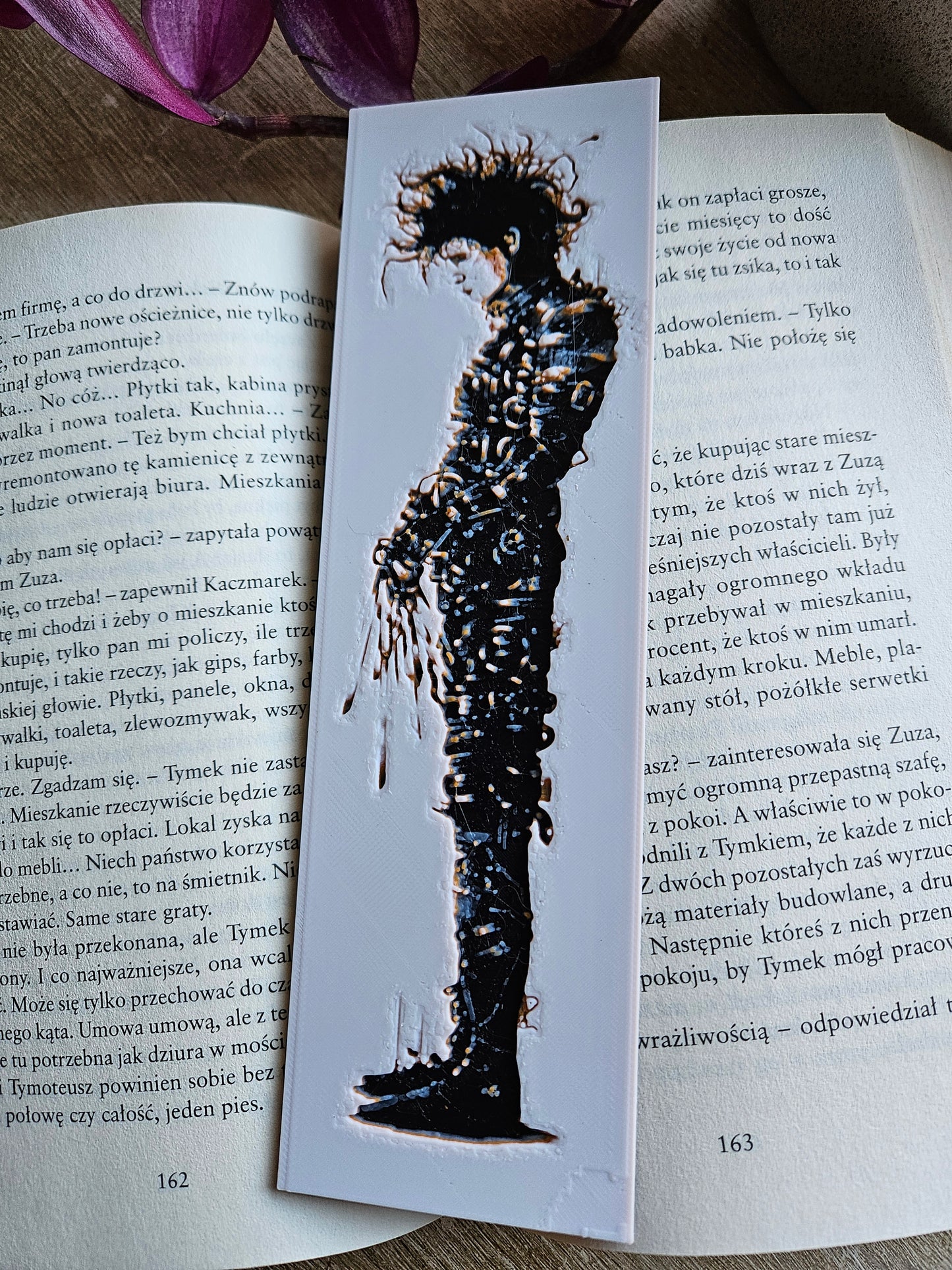 Edward Scissorhands-Inspired 3D Printed Bookmark