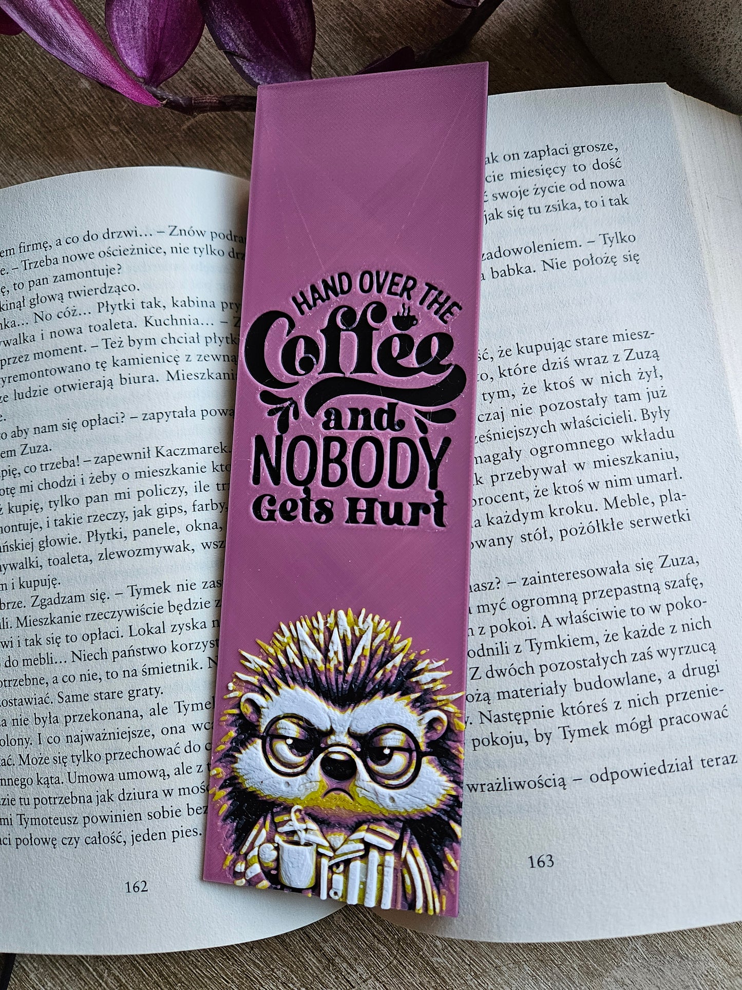 Hedgehog Coffee Lover 3D Bookmark – Wake Up in Style